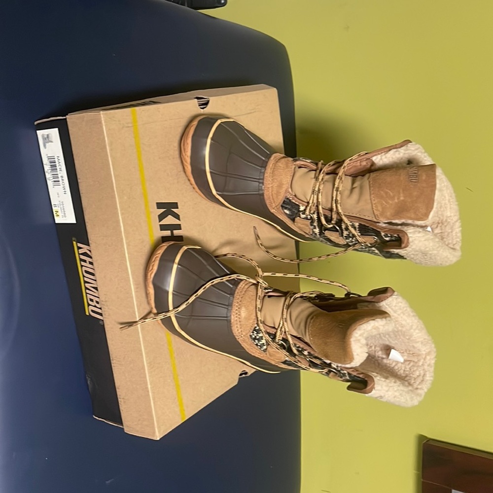 Winter boots
